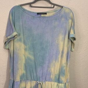 Chris & Carol Pastel Tie-Dye Short Sleeve midi dress in Blue & Yellow